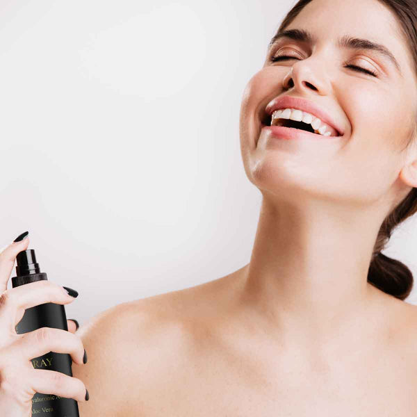Stay refreshed and hydrated around the clock with our 24h Spray enriched with Native Collagen, Aloe Vera, and Hyaluronic Acid